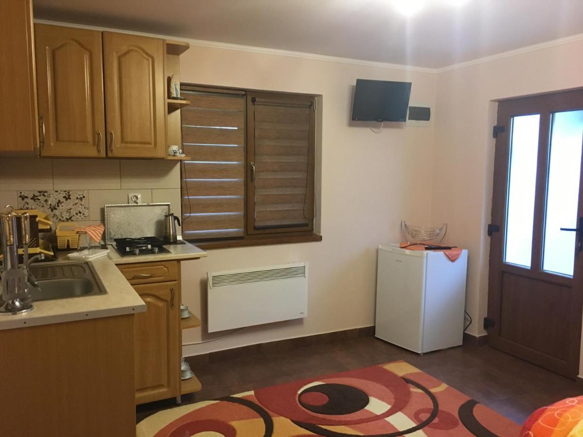 Casa Bambi Hotel Совата Екстериор снимка