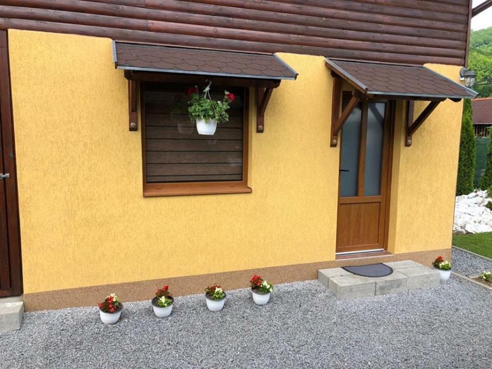Casa Bambi Hotel Совата Екстериор снимка